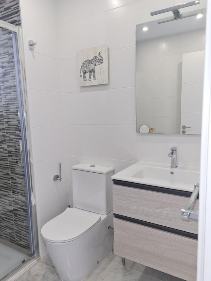 Encantador Apartamento Residencial Con Piscina 托雷莫利诺斯 外观 照片